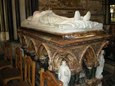 dudley-tomb.jpg