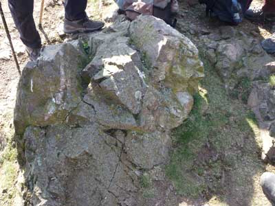 3 Rock on Raggedstone Hil.jpg